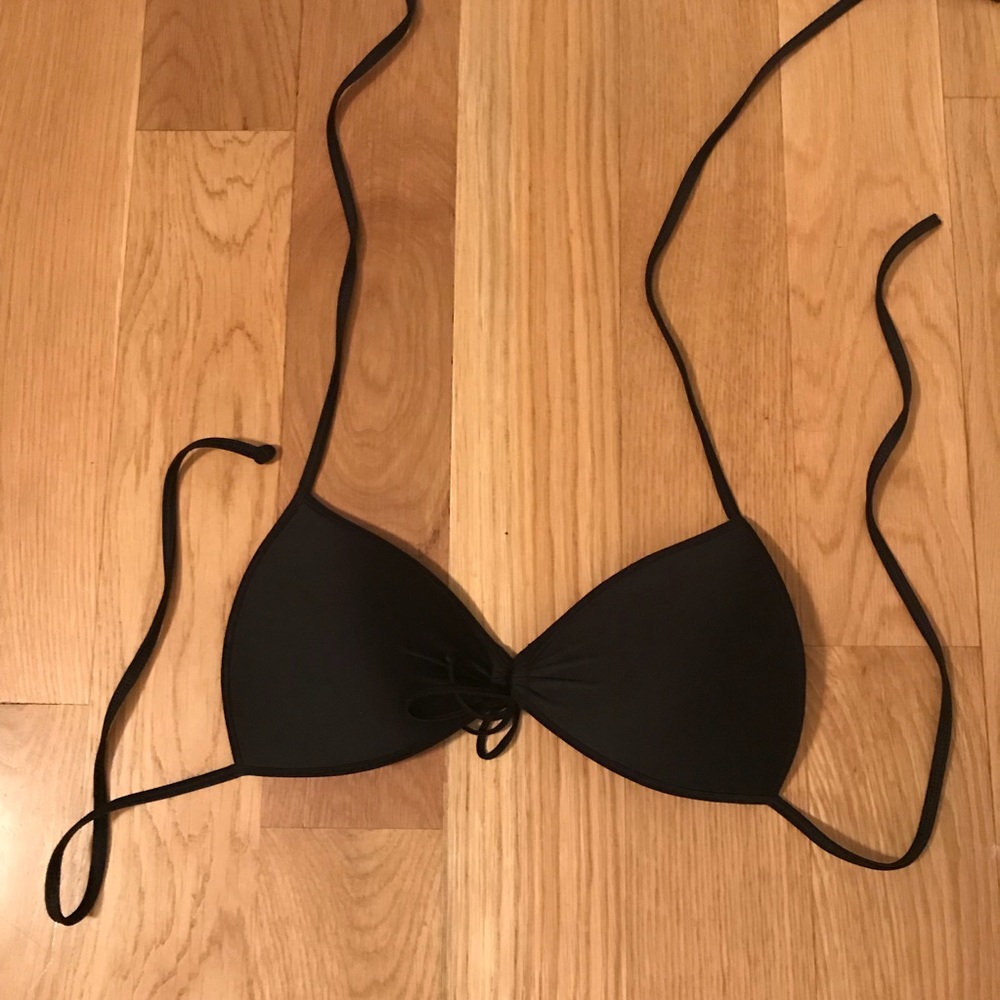 Body glove bikini top